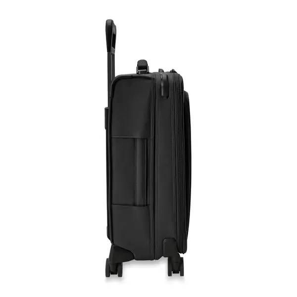 Briggs & Riley Baseline Essential Carry-on Spinner