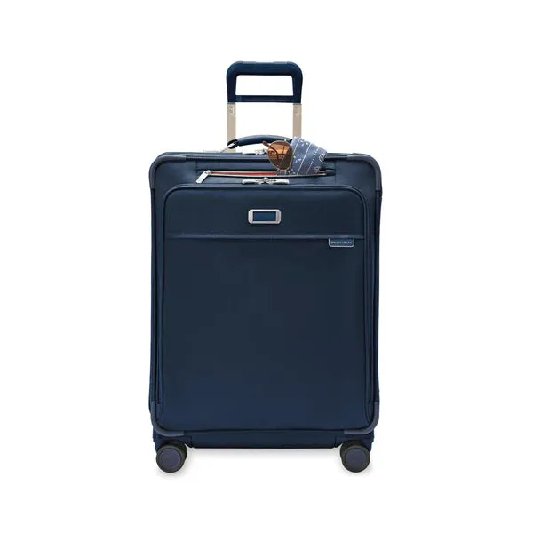 Briggs & Riley Baseline Medium Expandable Spinner