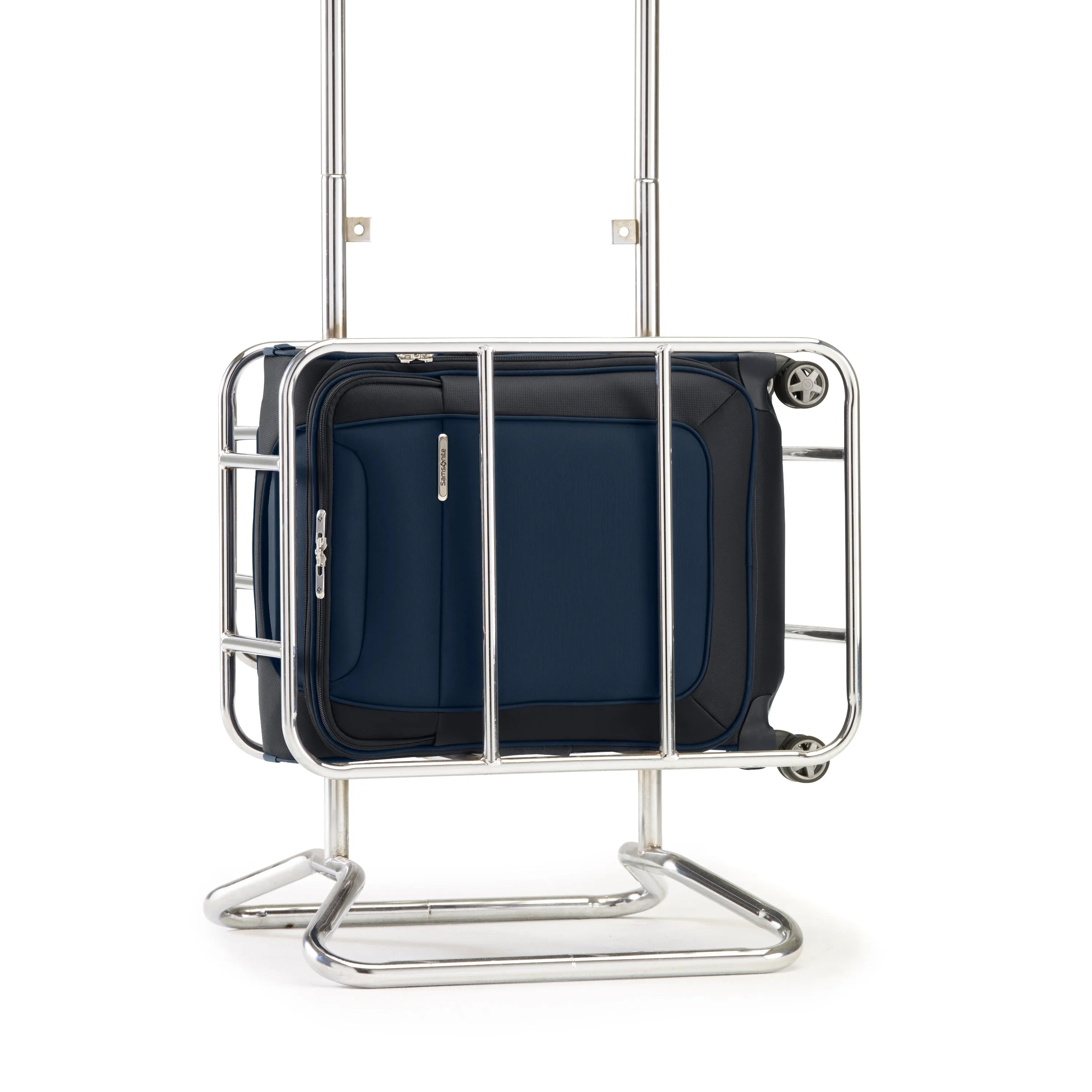 Samsonite D'Lite Spinner Carry-On