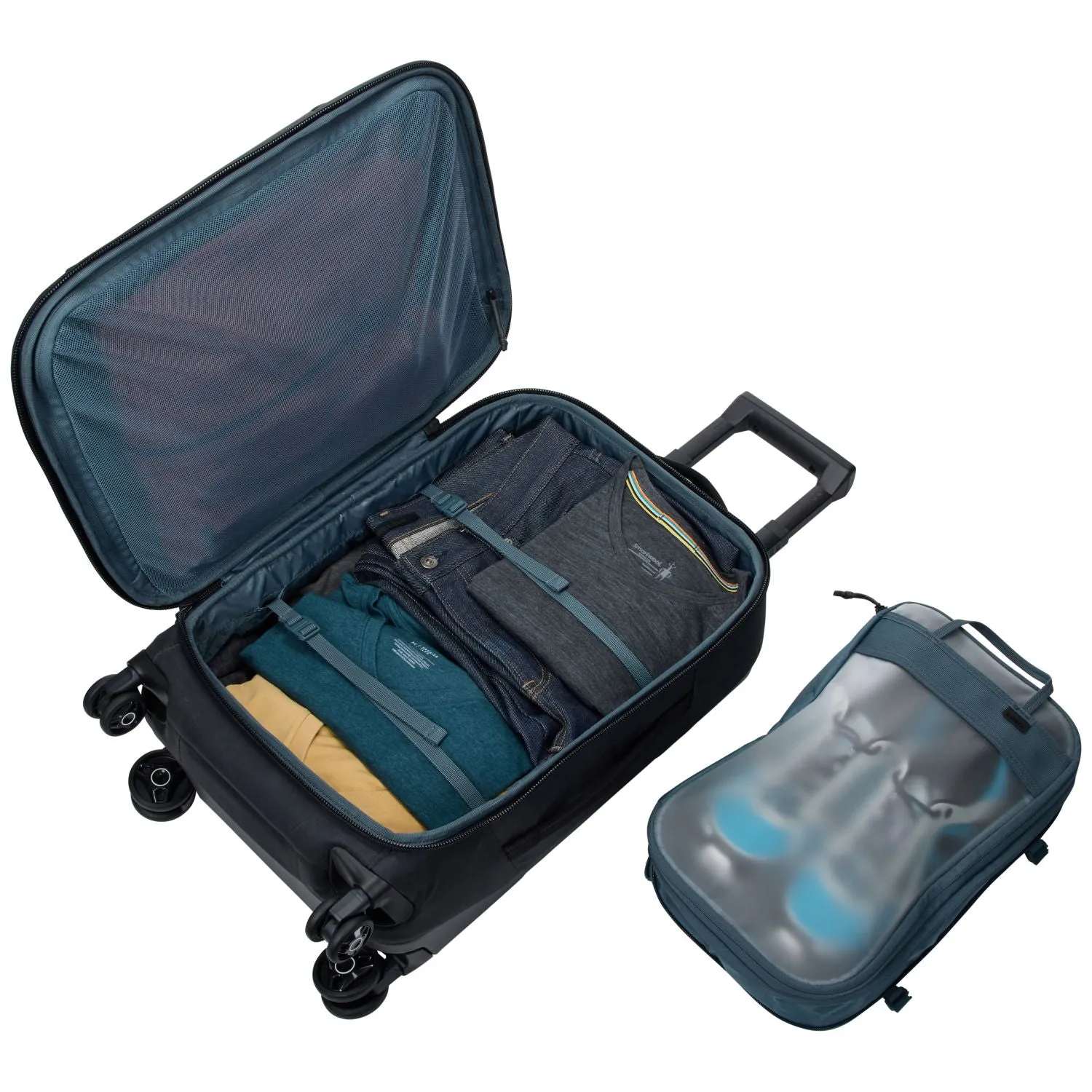 Thule Aion Carry On Spinner 36L